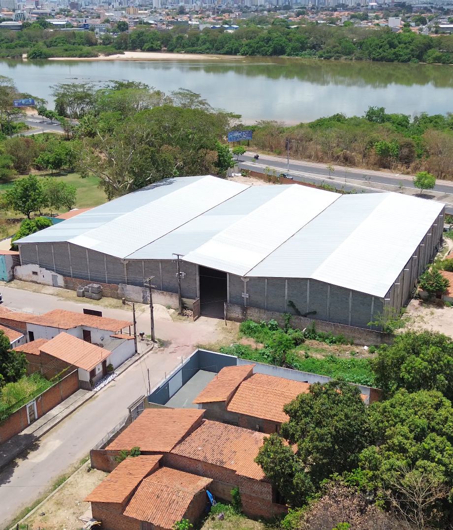 Galpão pré-moldado entregue pela Compremol em Timon, visto de cima